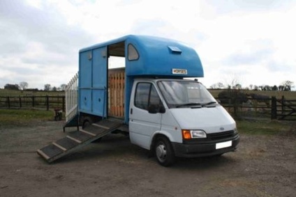 Horse Boxes For Sale - Horsebox, Carries 2 stalls K Reg - Kent                                                             