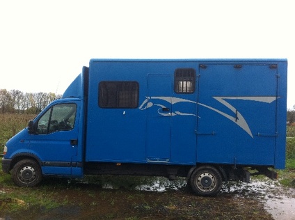 Horse Boxes For Sale - Horsebox, Carries 2 stalls 02 Reg with Living - West Sussex                                         