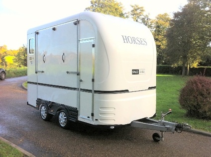 Horse Boxes For Sale - Horsetrailer, Carries 2 stalls - Kent                                                               