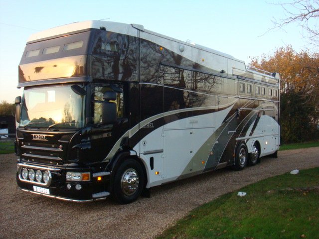 oakley horse lorries oakley horse lorries