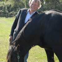 Martin Clunes                                                                   